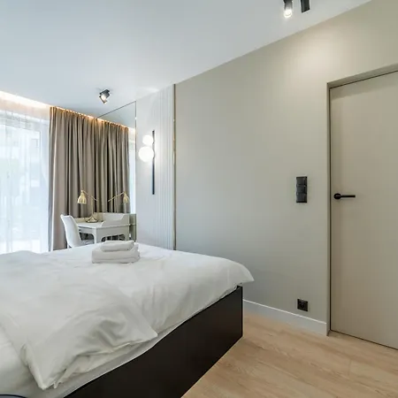 Niemena Glamour By Bookinghost Apartment *